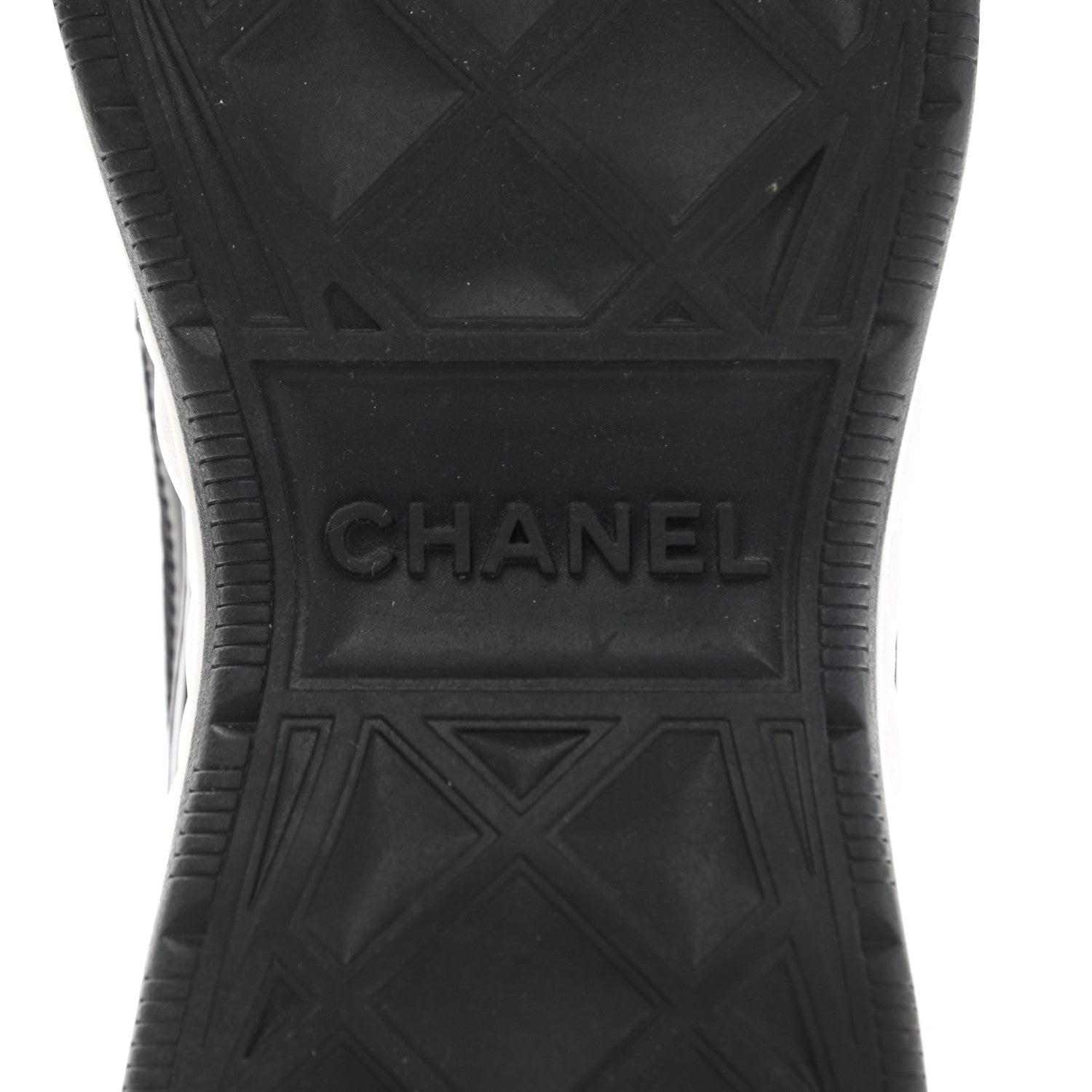 Chanel Velvet Calfskin Mixed Fibers CC Sneakers 37 Black 7 of 11