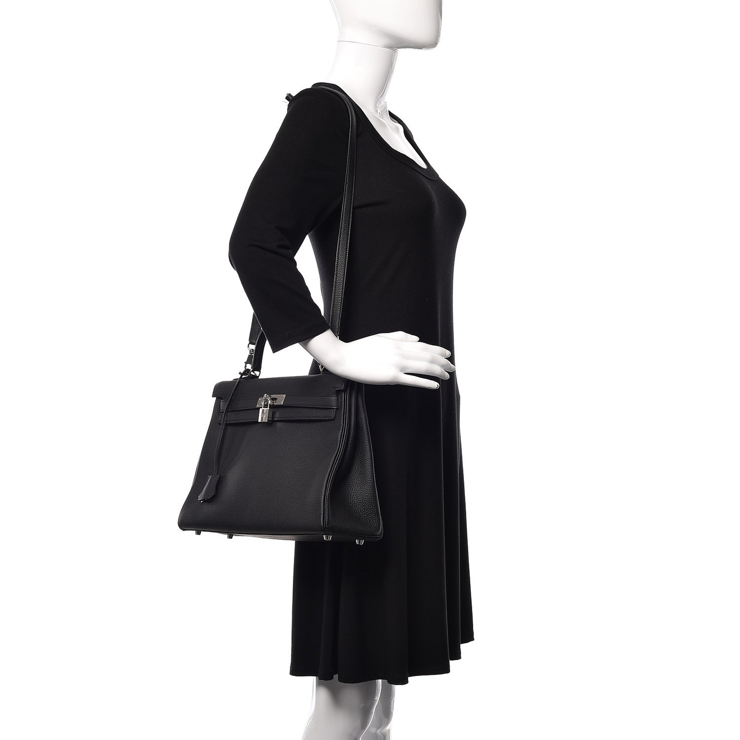 Togo Kelly Retourne 32 Black