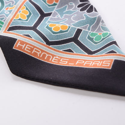 Hermes Silk Collections Imperiales Twilly Black Bouton D'or Vert 5 of 5