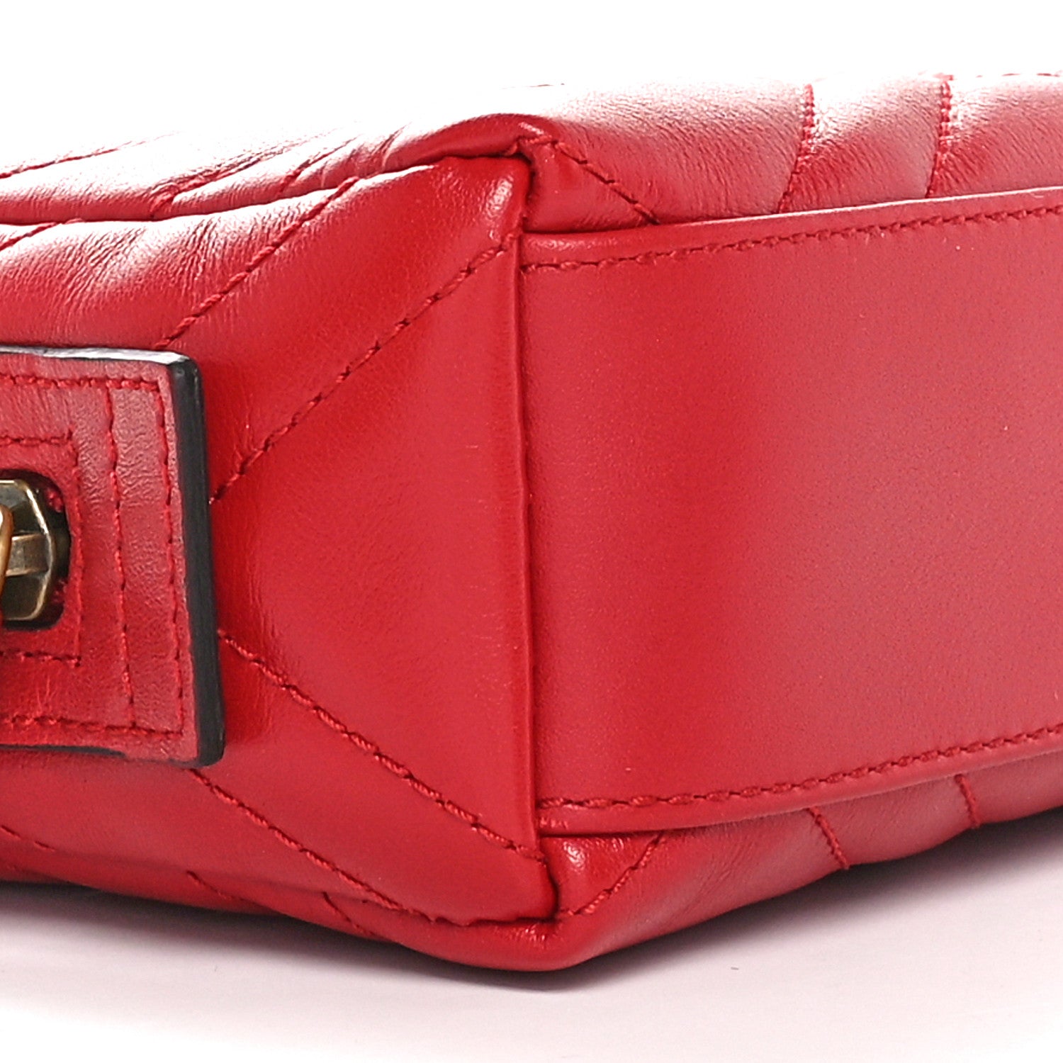 Gucci Calfskin Matelasse GG Marmont Cosmetic Case Hibiscus Red 9 of 11