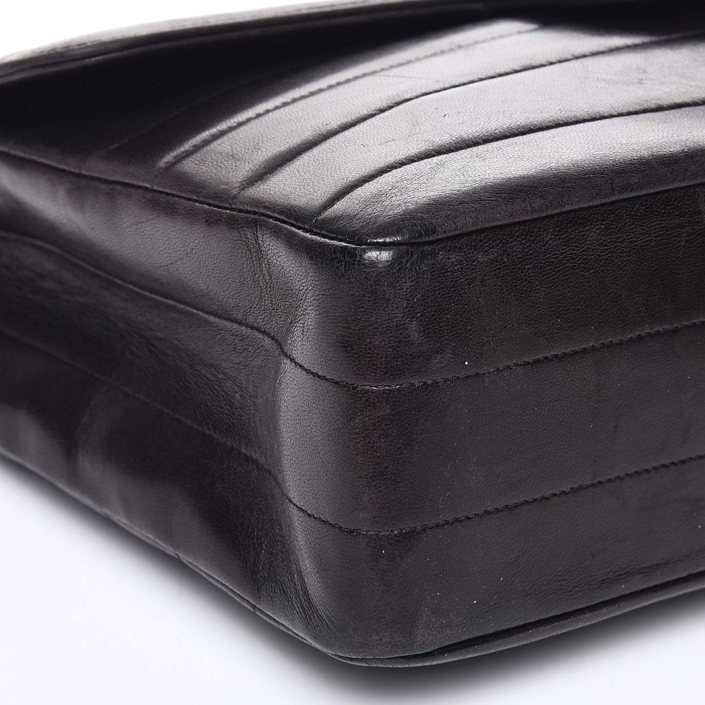 Lambskin Horizontal Quilt Jumbo Single Flap Black
