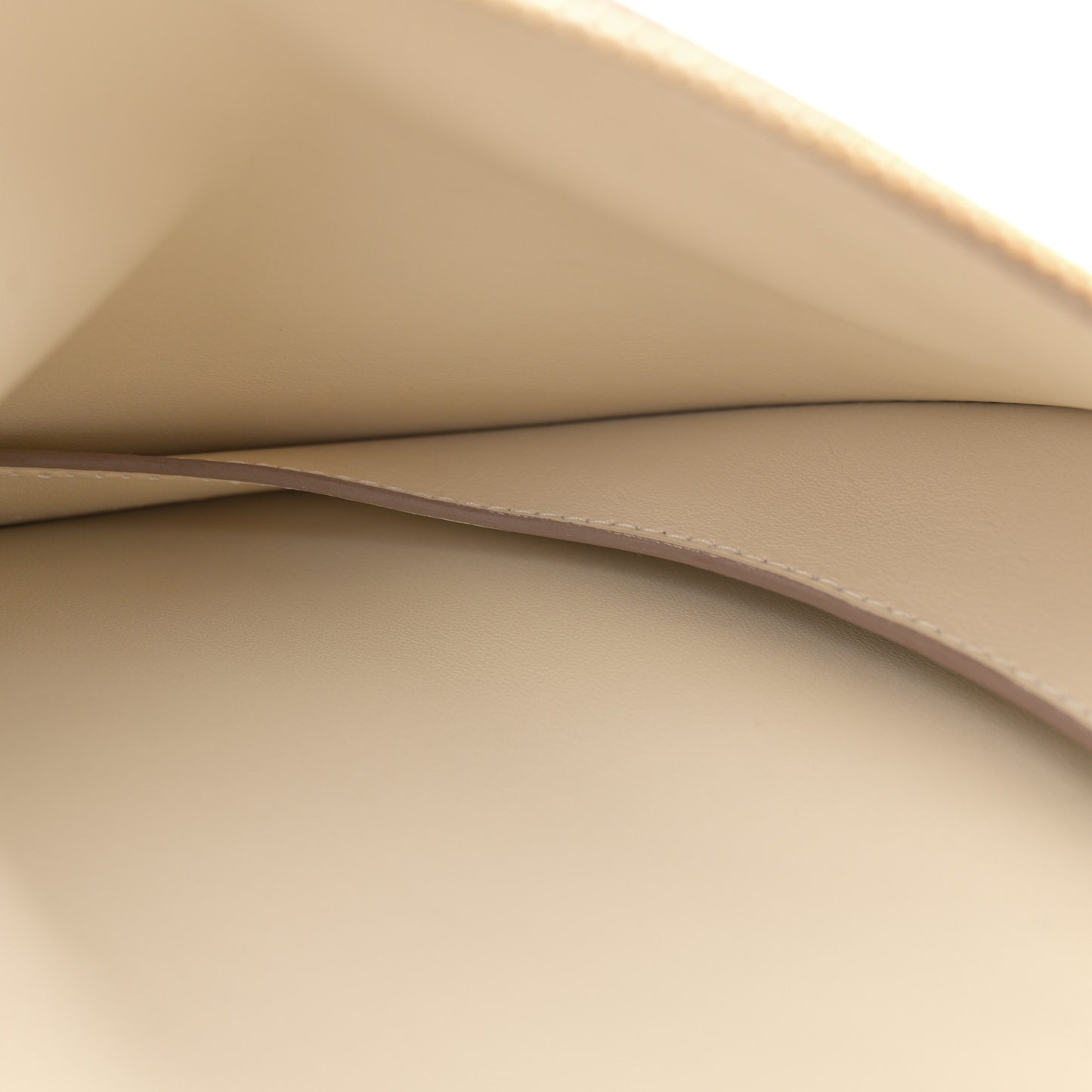 Epsom Petite Course Bag Craie