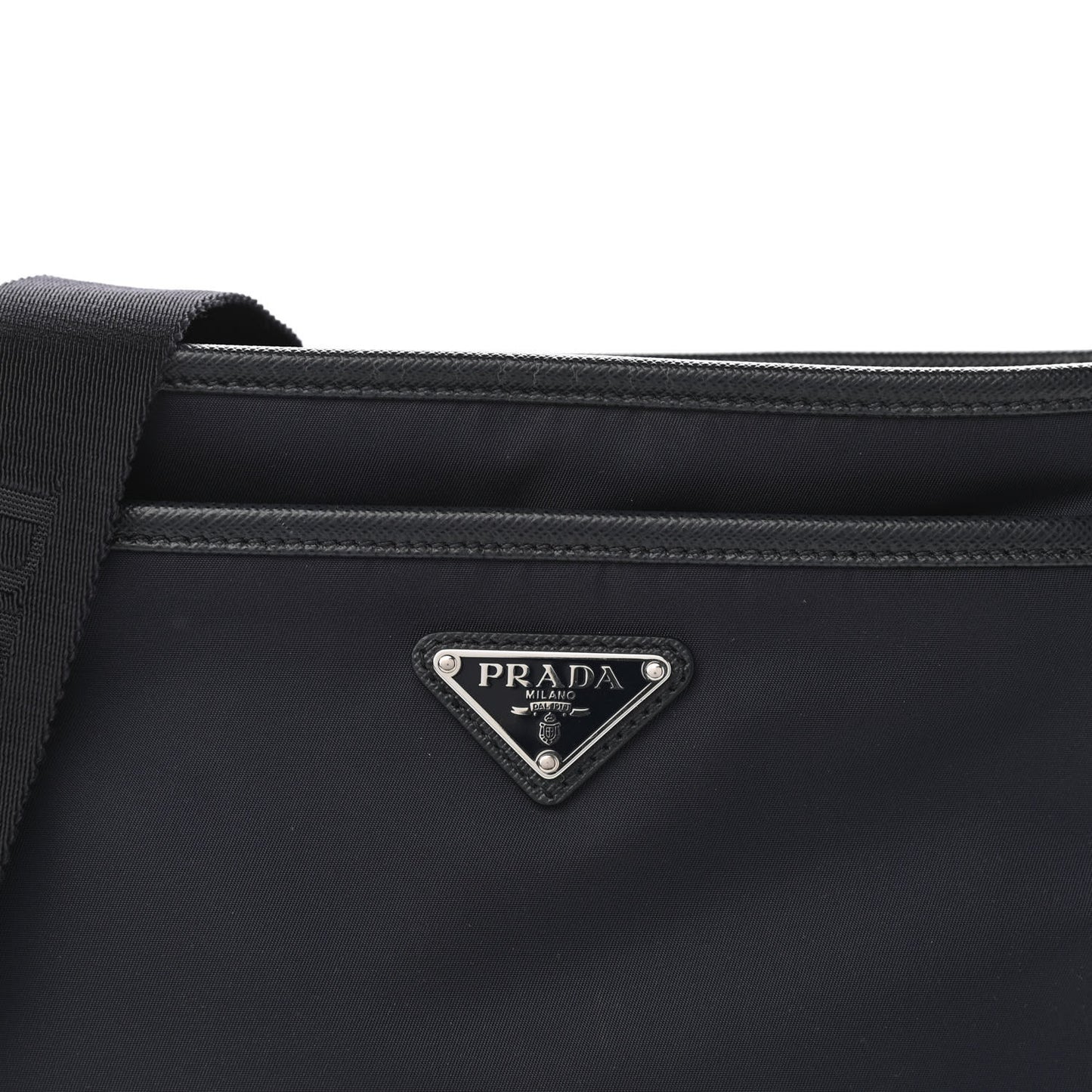 Tessuto Nylon Saffiano Messenger Bag Baltico