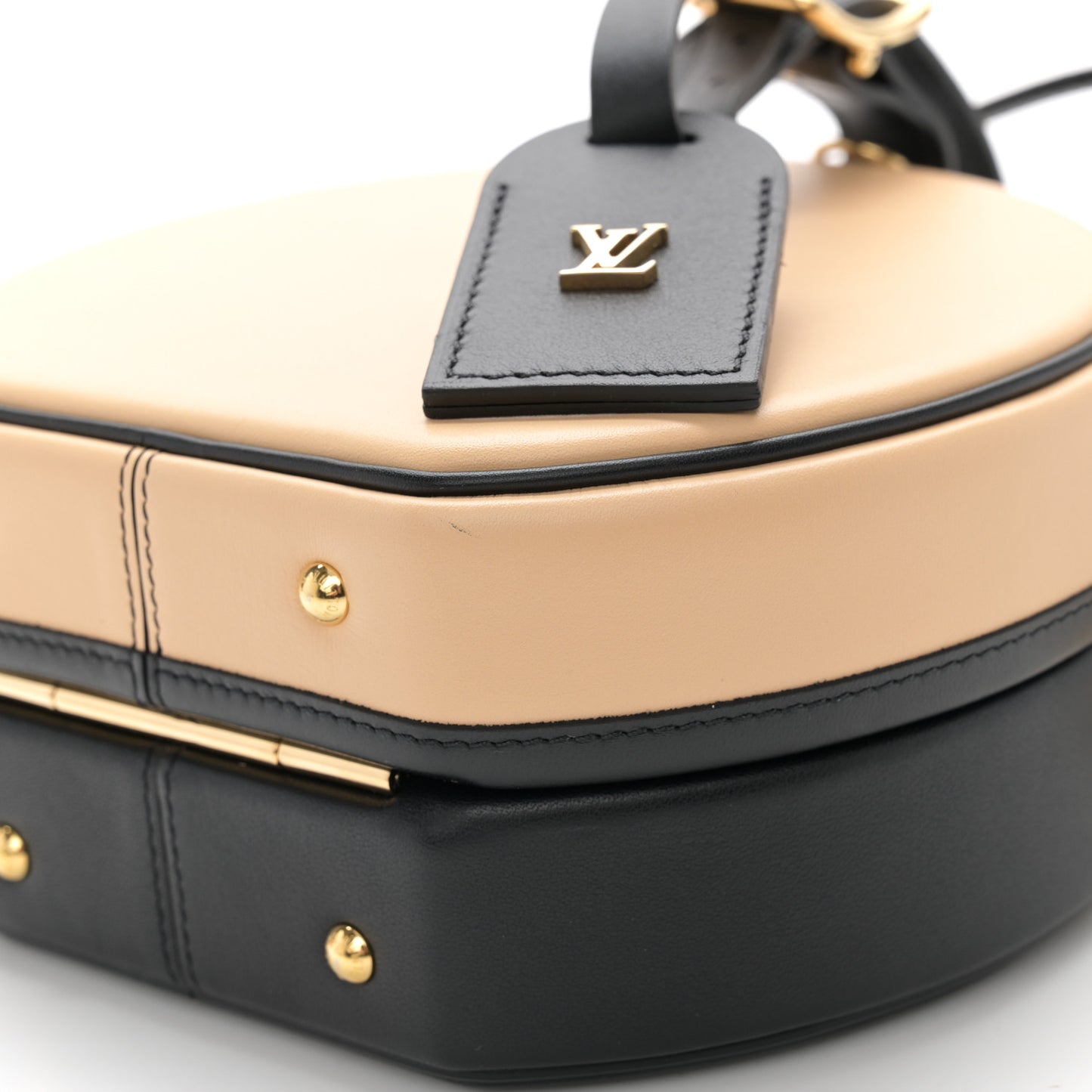 Calfskin Petite Boite Chapeau Black Beige