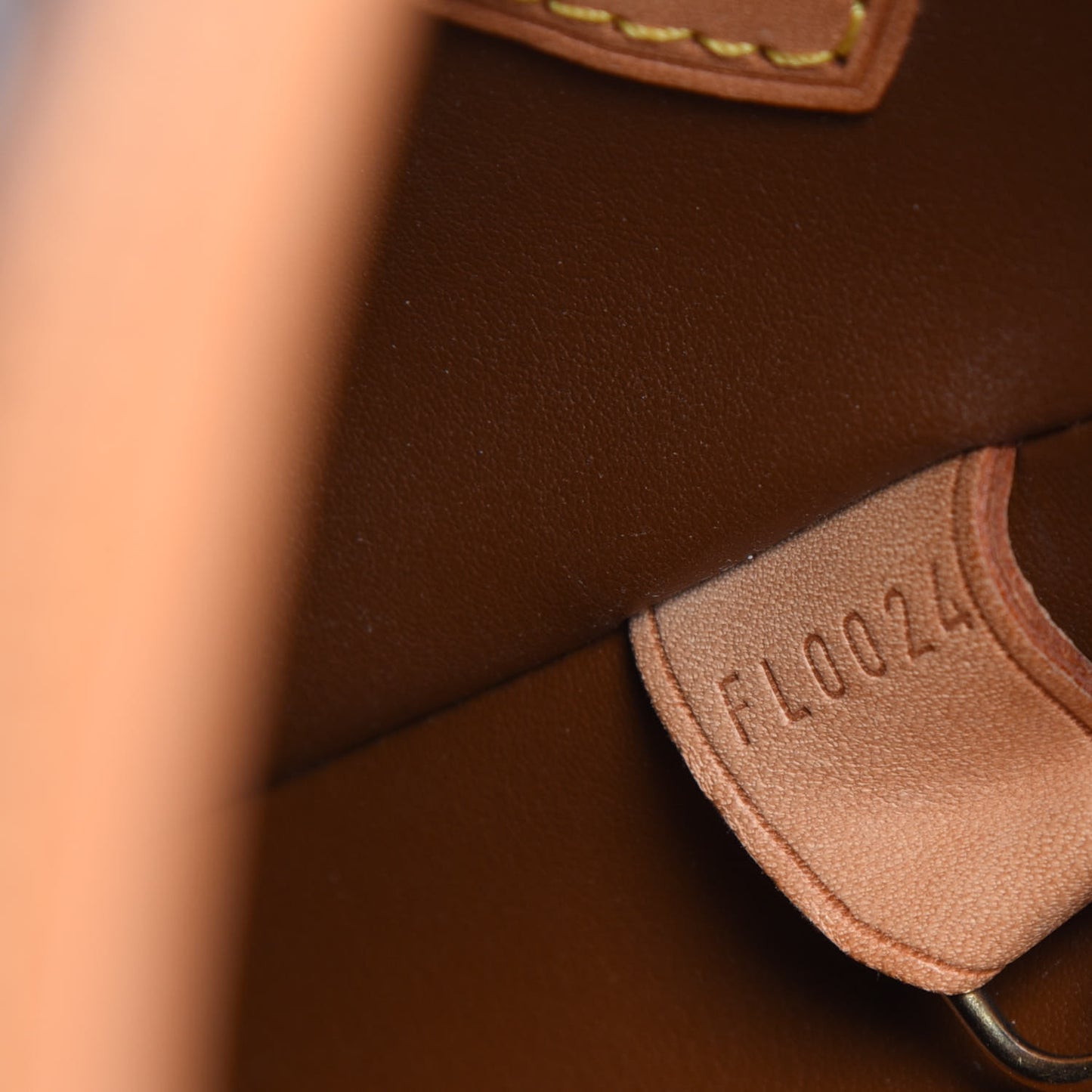 Vernis Petit Bucket Bronze