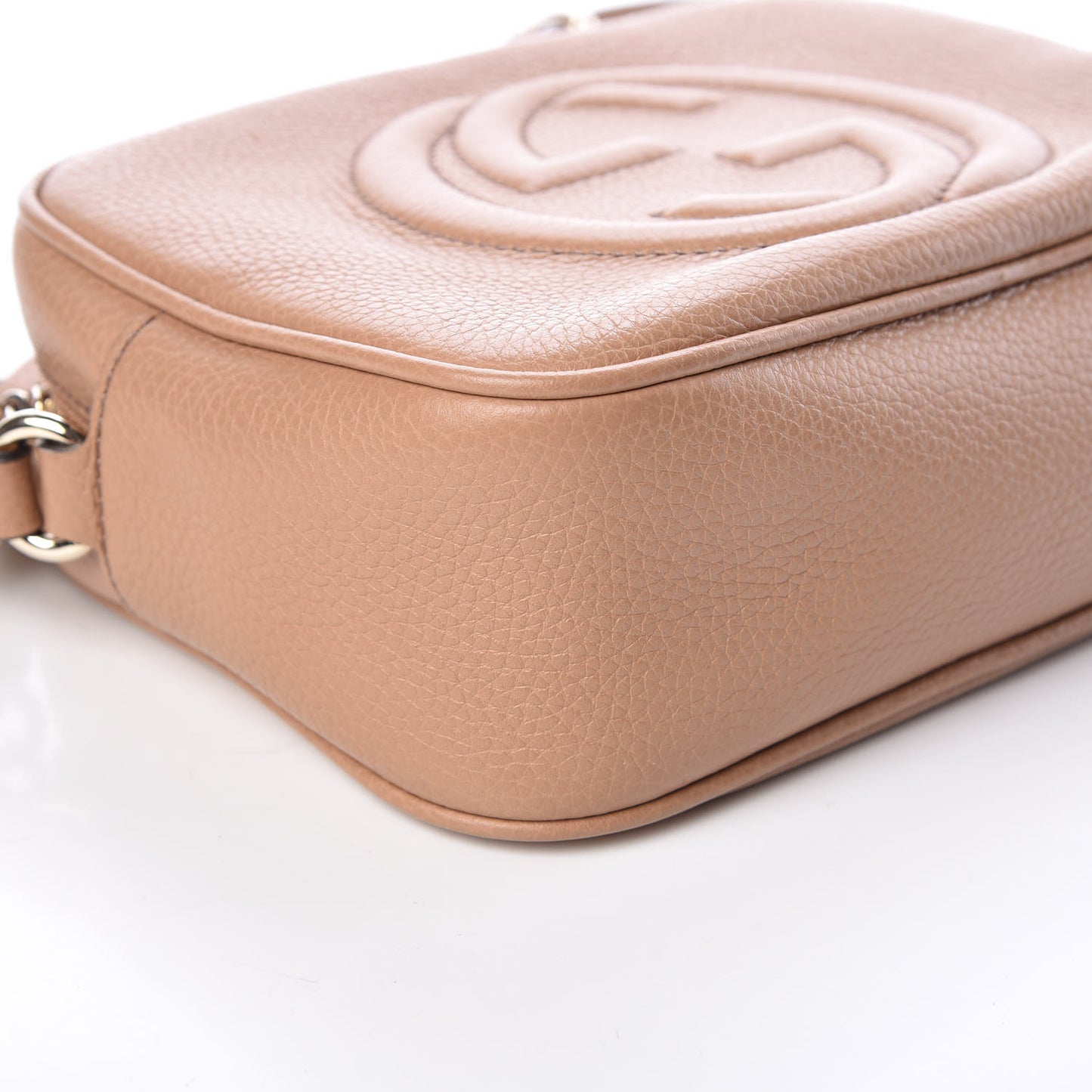 Pebbled Calfskin Small Soho Disco Bag Camelia