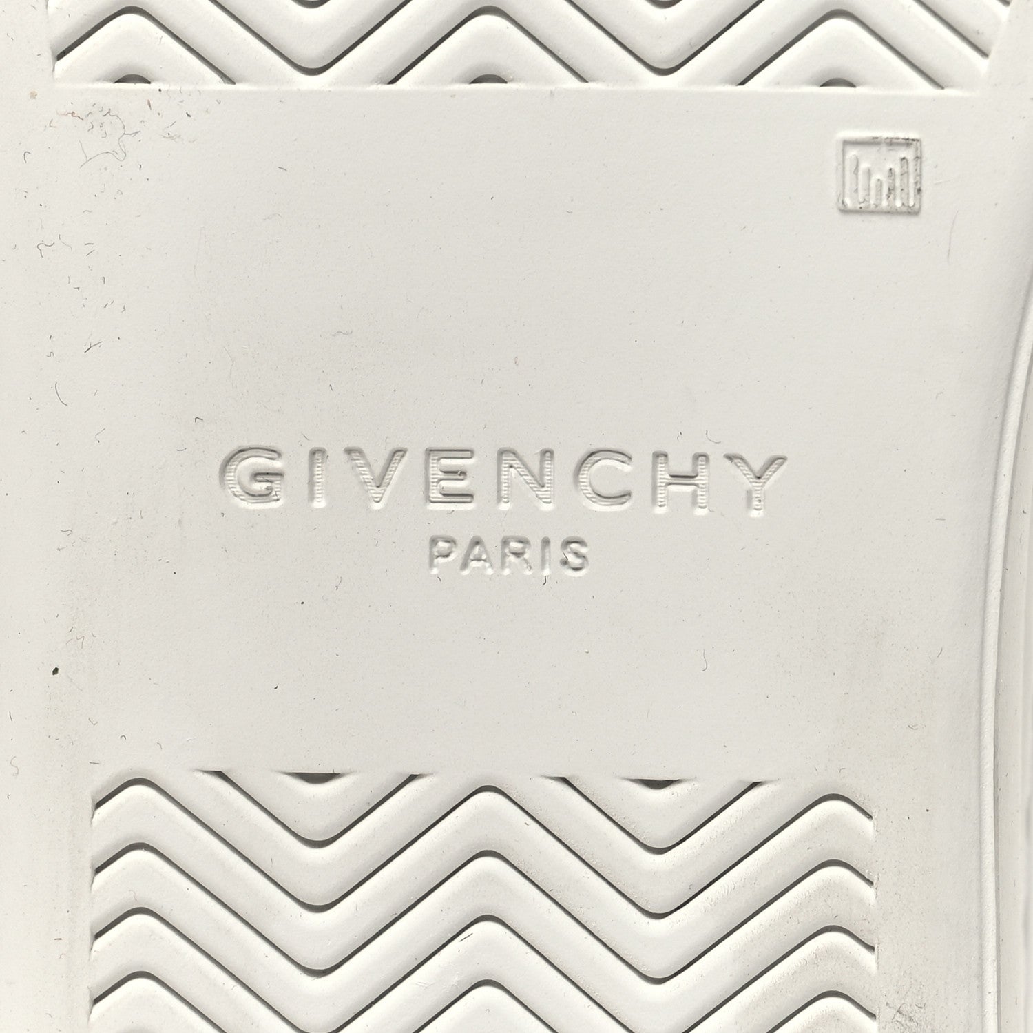 Givenchy Calfskin Womens Urban Street Sneakers 37.5 White Aqua 7 of 9