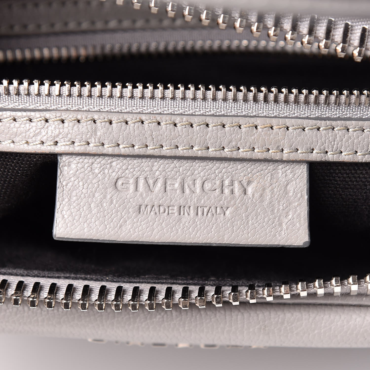 Givenchy Sugar Goatskin Small Antigona Pearl Grey 8 of 12