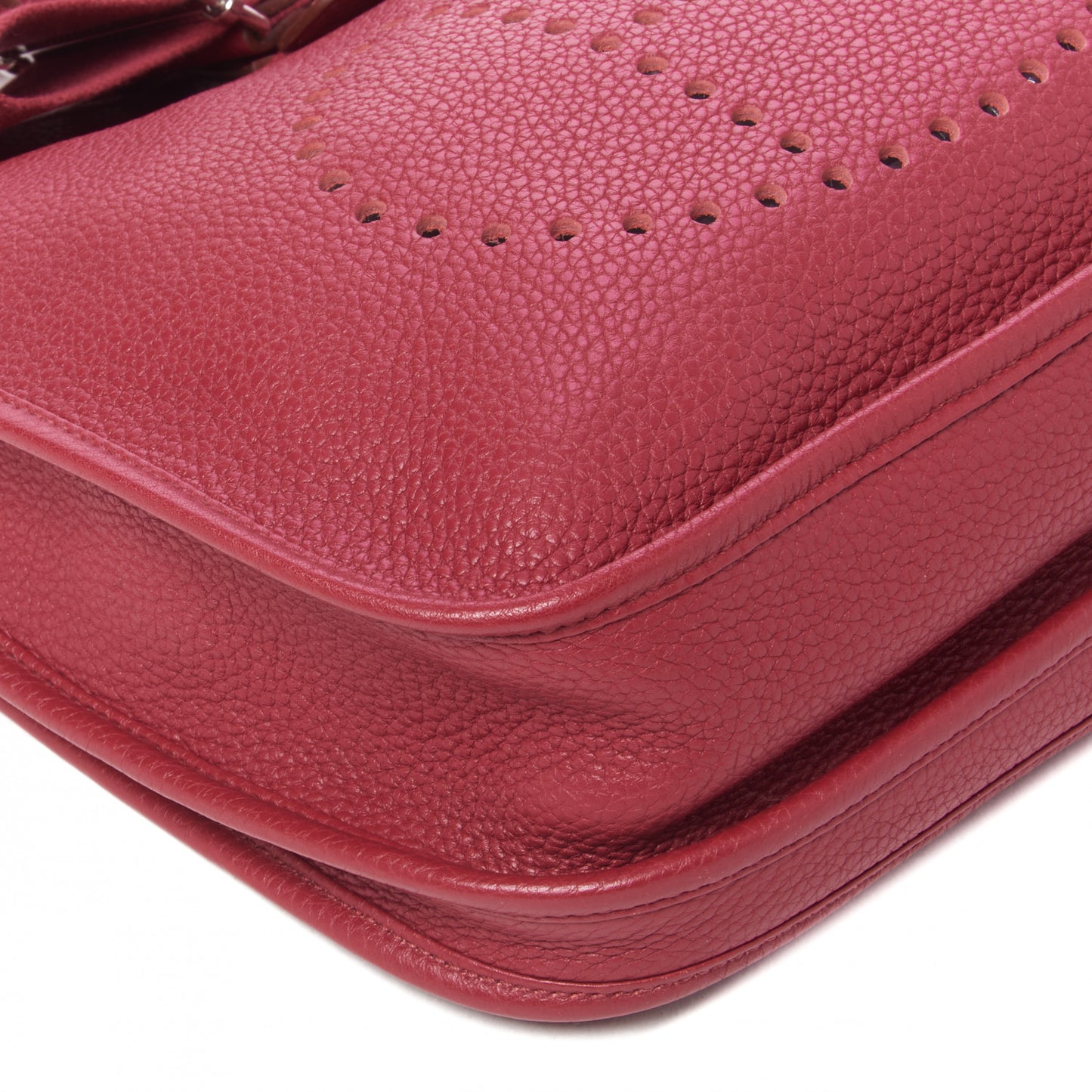 Taurillon Clemence Evelyne III PM Rubis