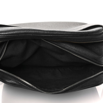 Louis Vuitton Taiga Reporter Messenger Ardoise 6 of 10