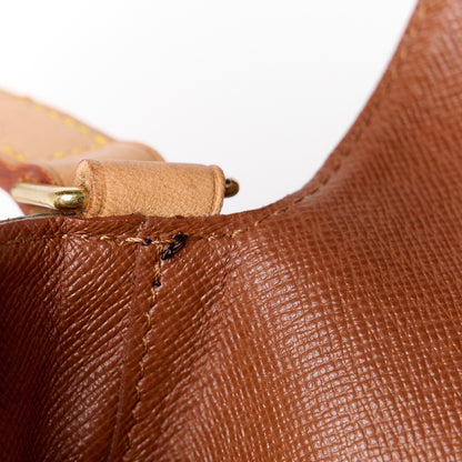 Louis Vuitton Monogram Musette Tango Long Strap 11 of 15