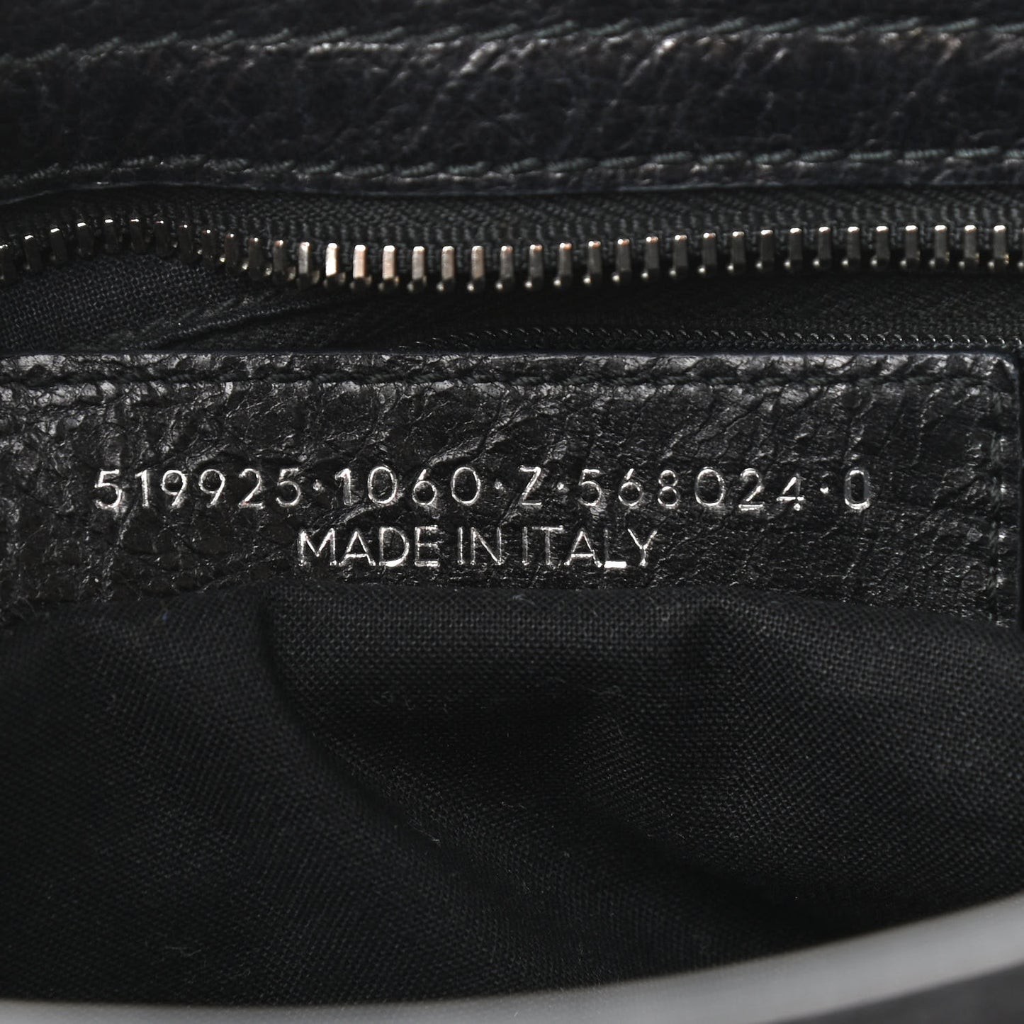 Agneau Giant 12 Silver Hardware City Black