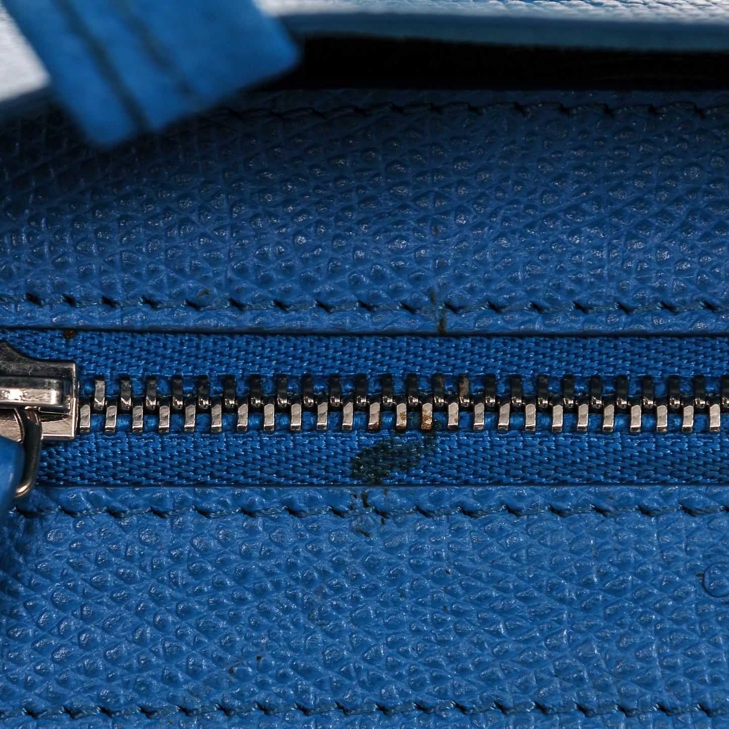 Grained Calfskin Small Vertical Cabas Turquoise