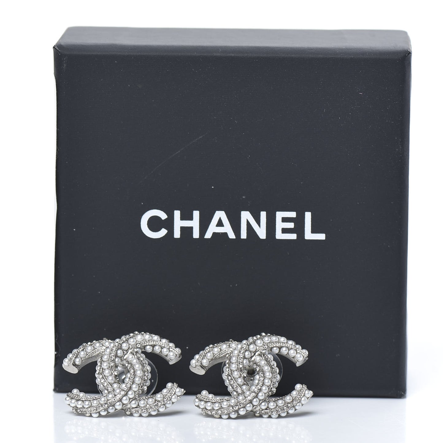 Pearl Crystal CC Earrings Silver