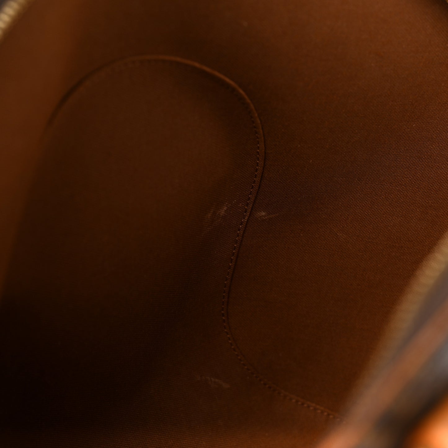 Monogram Ellipse MM