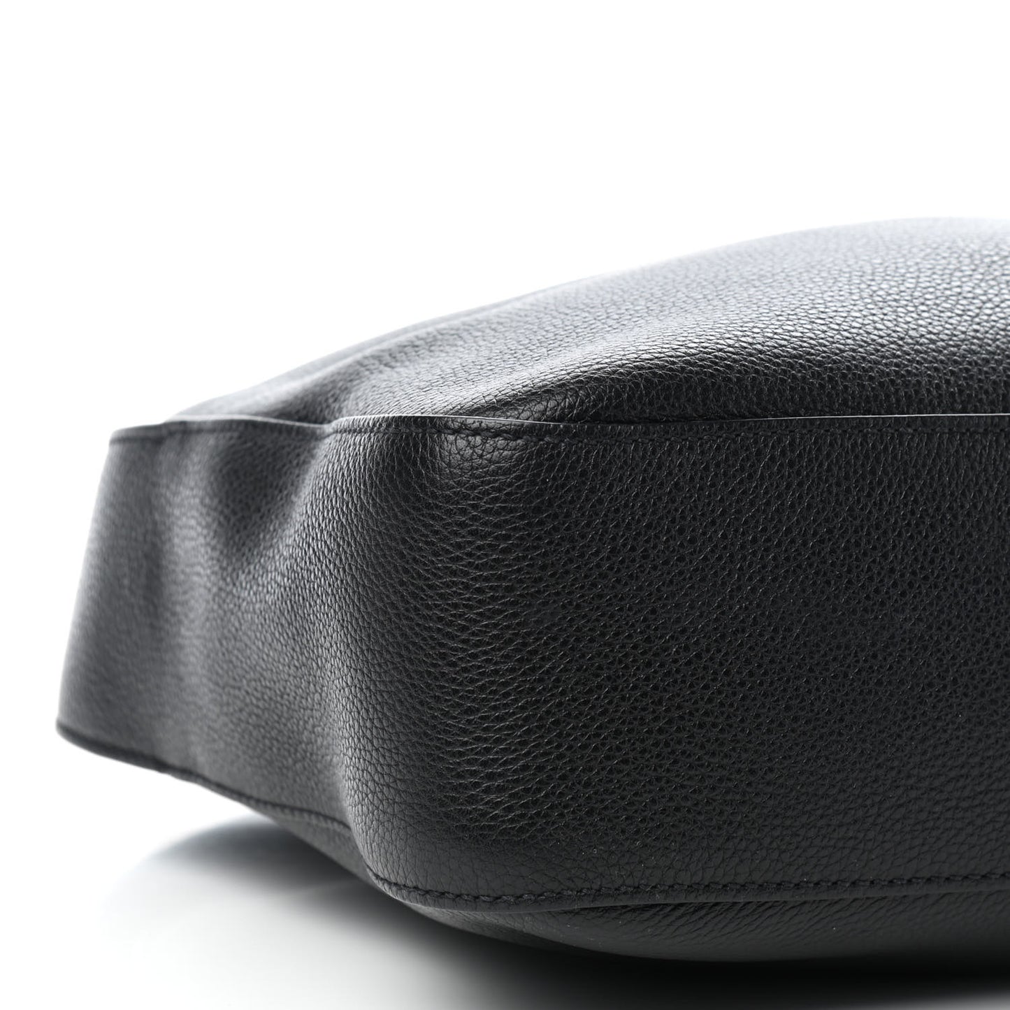 Vitello Daino Shoulder Bag Black