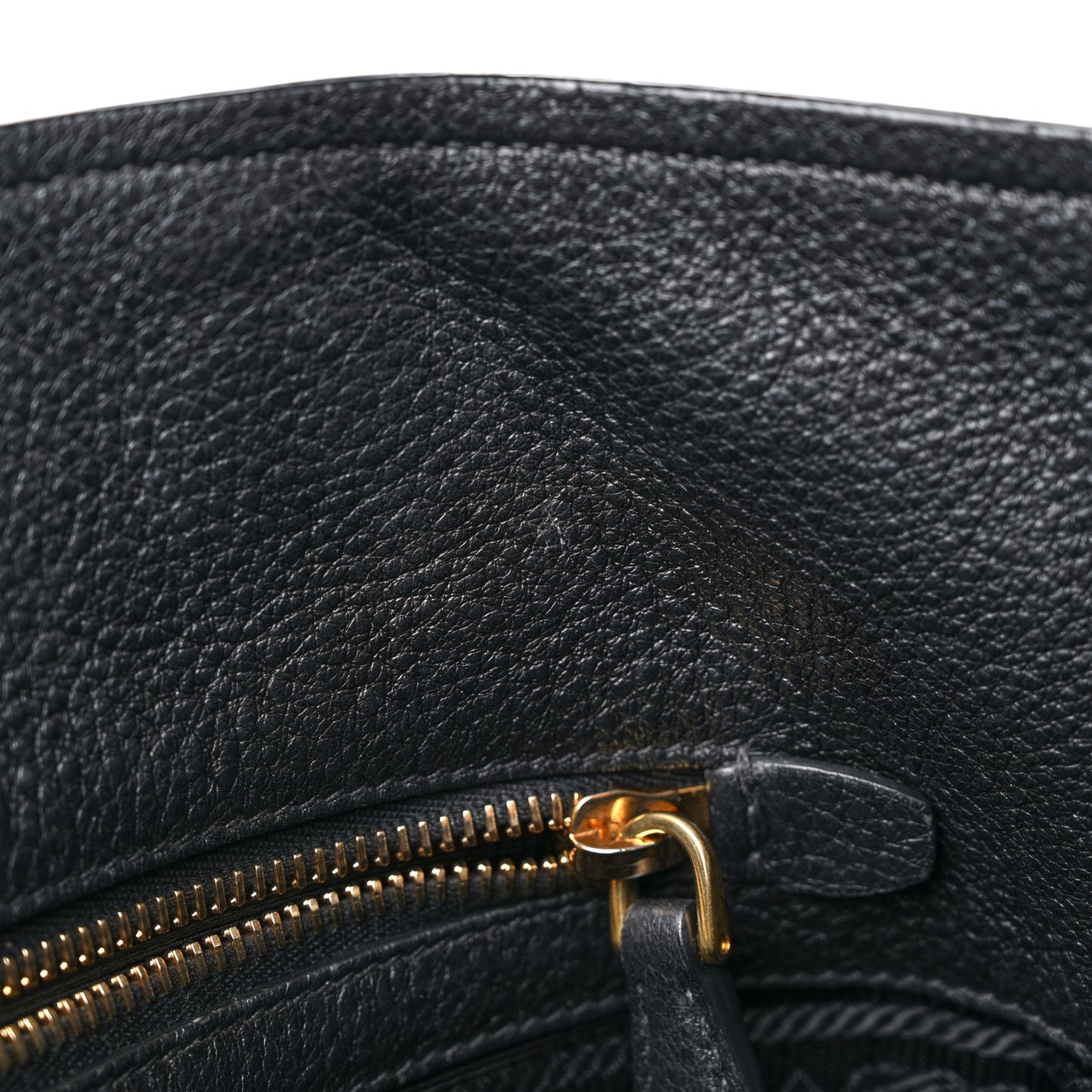 Vitello Daino Pocket Shopping Tote Black