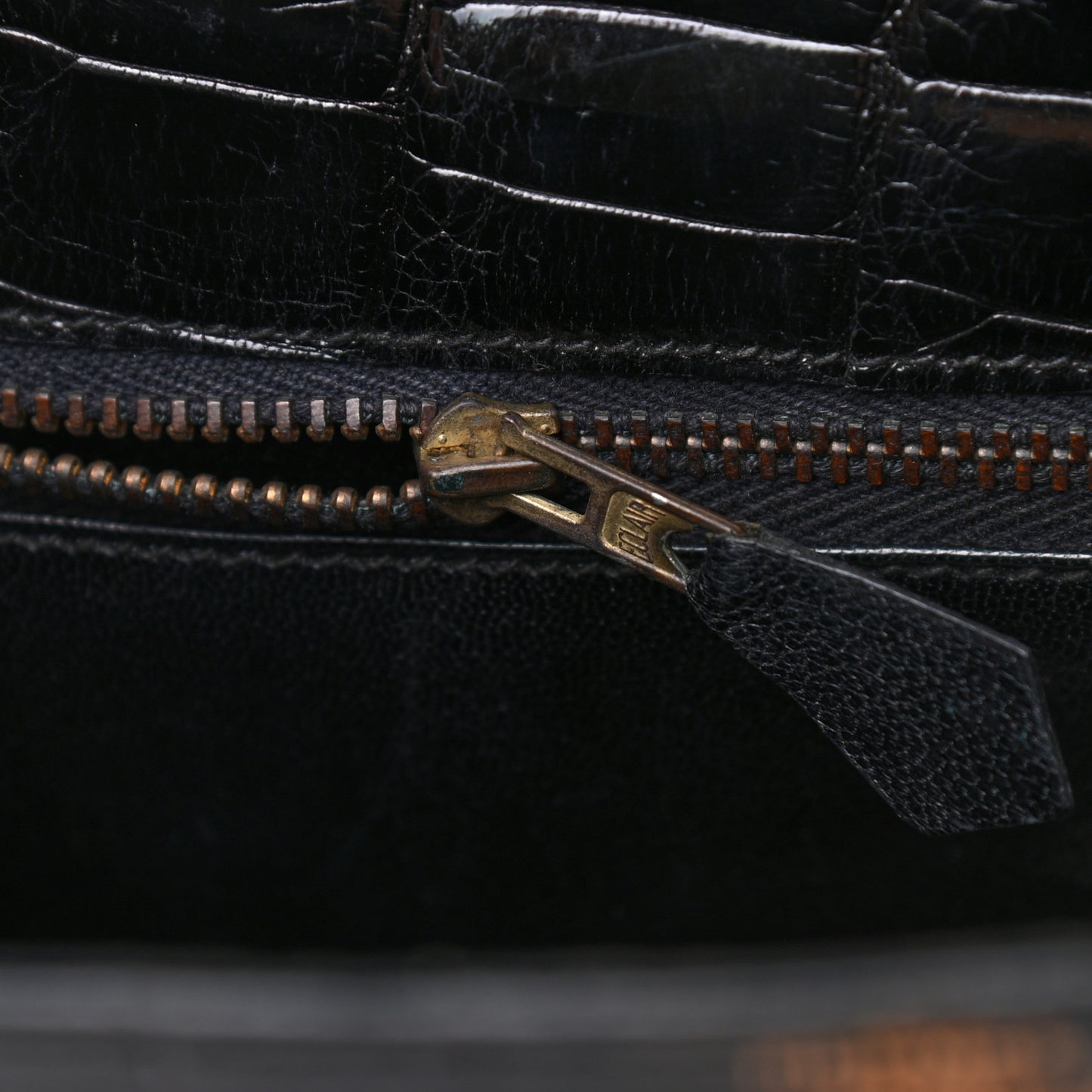 Shiny Niloticus Crocodile Kelly Sellier 28 Black