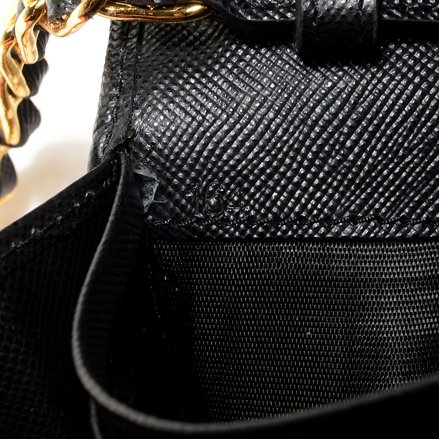 Saffiano Metal Oro Chain Wallet Nero Black