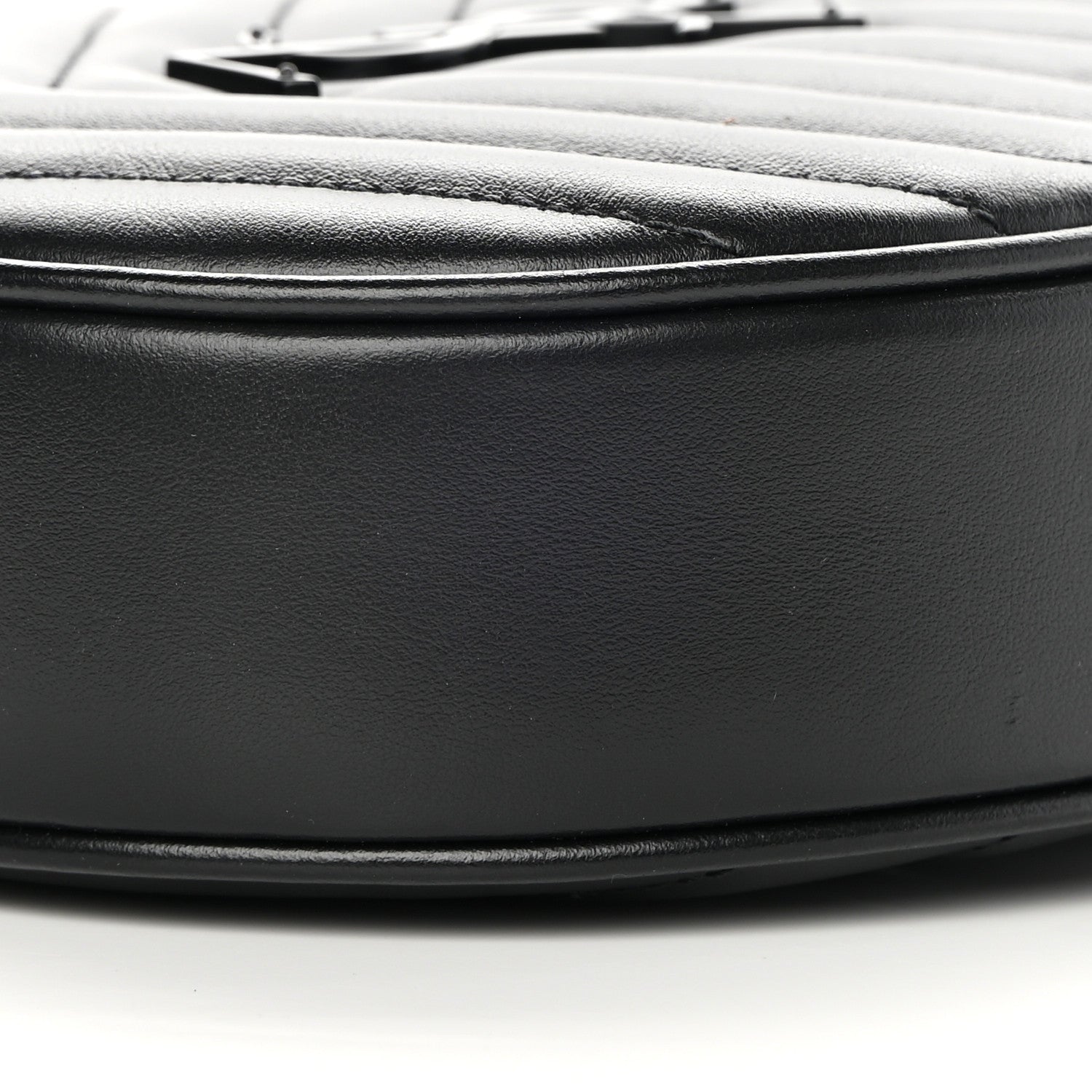 Saint Laurent Calfskin Matelasse Chevron Round Vinyle Camera Bag Black 10 of 11