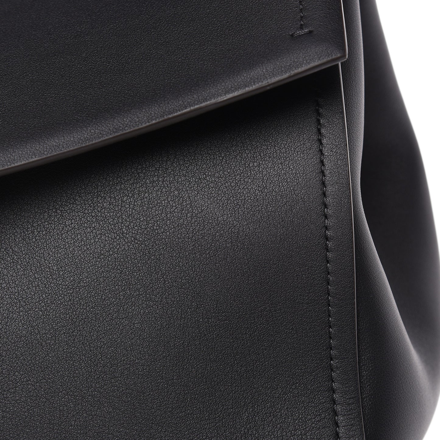 Calfskin Medium Mystic Shoulder Bag Black