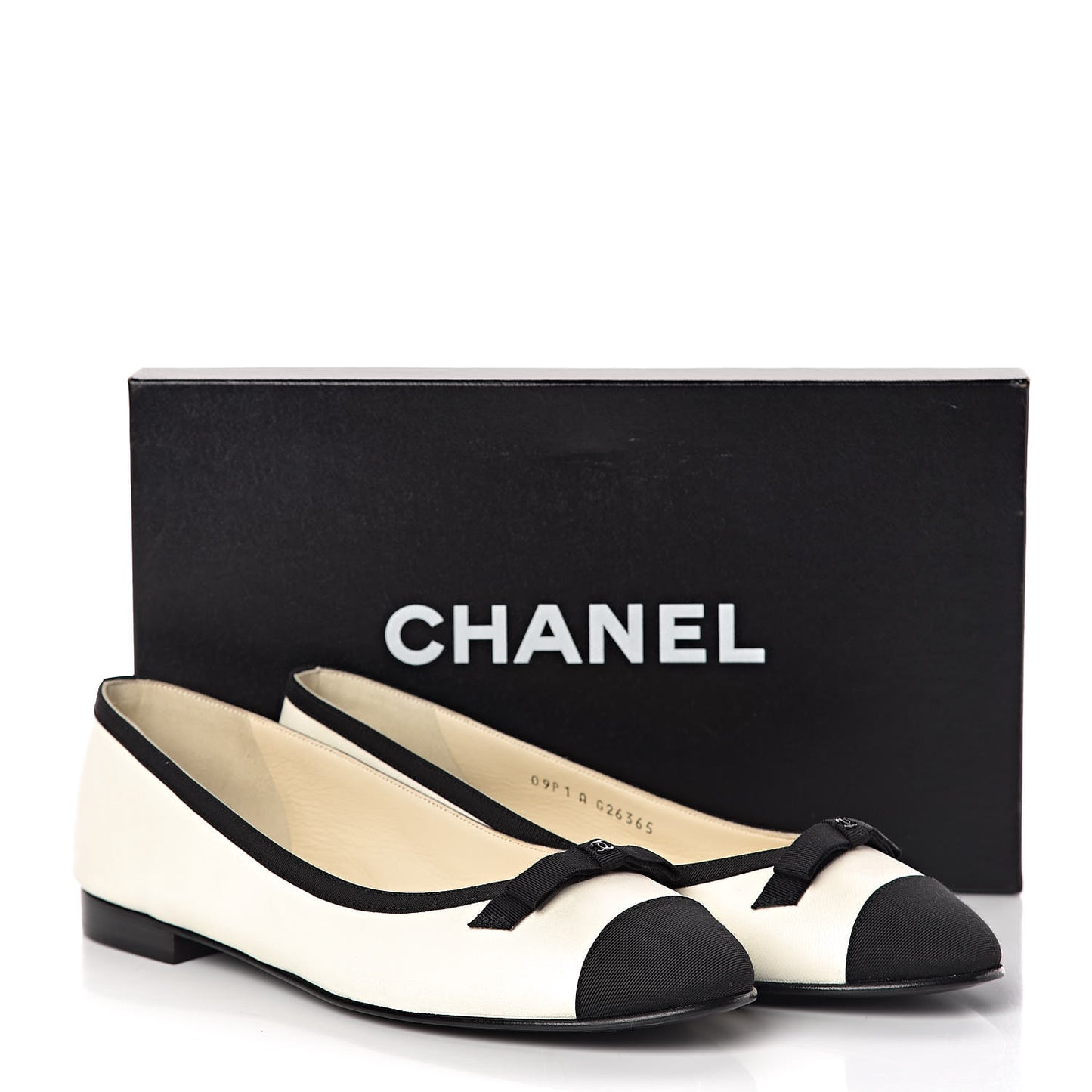 Lambskin Grosgrain Bow Cap Ballet Flats 38.5 White