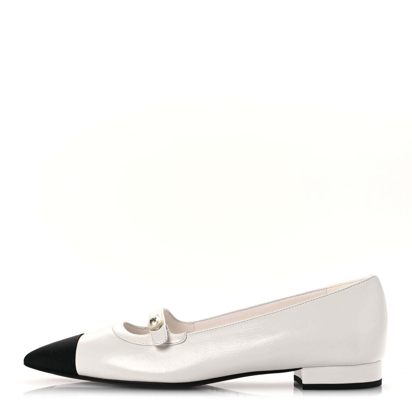 Shiny Lambskin Grosgrain Pearl Mary Janes Flats 39.5 White Black