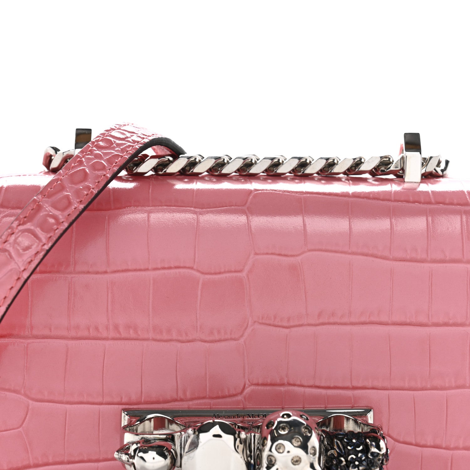 Alexander McQueen ピンクレザーショルダーバッグ Alexander McQueen Pink Leather Mini Legend Crossbody Bag | Yoogi's