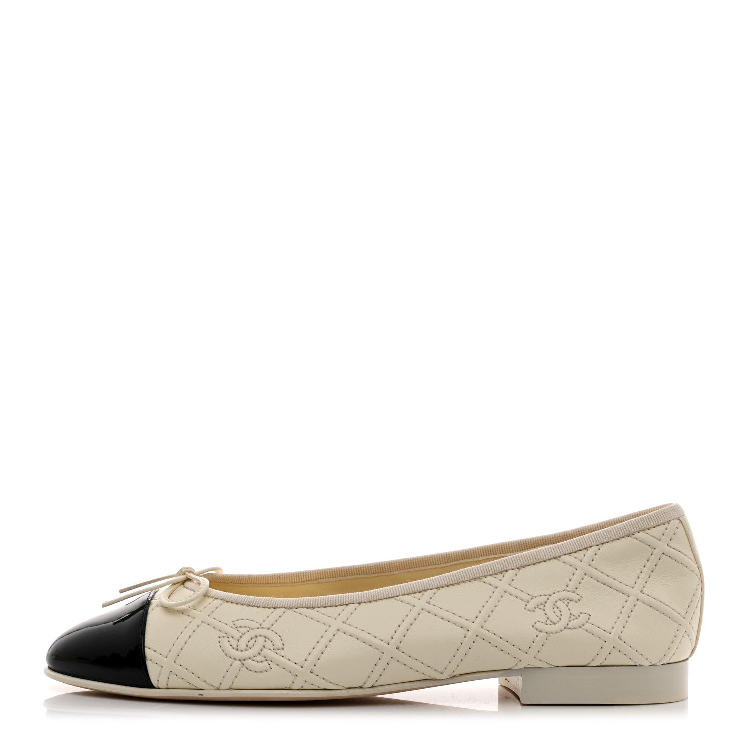Chanel Lambskin Patent Double Stitched CC Cap Toe Ballerina Flats 39 Ivory Black 1 of 16
