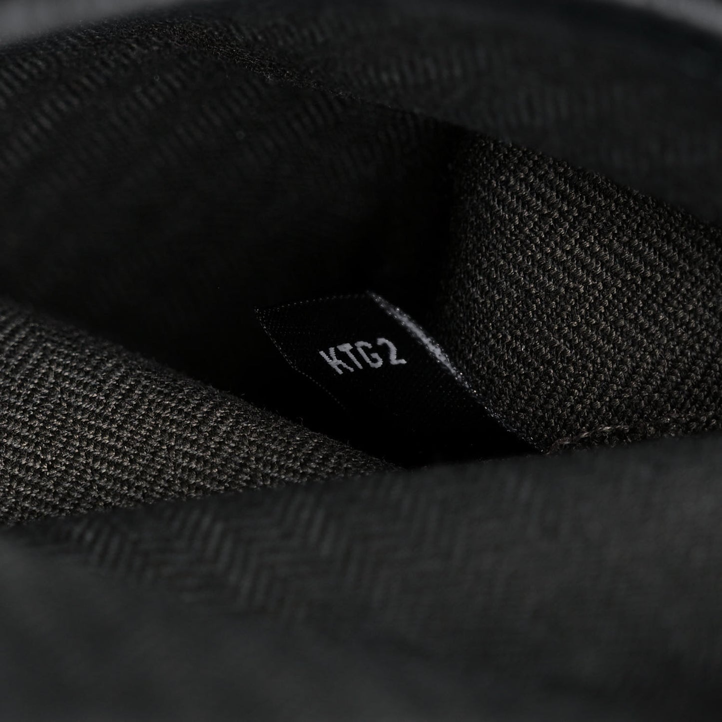 Classic Grain Calfskin Chiltern Backpack Black