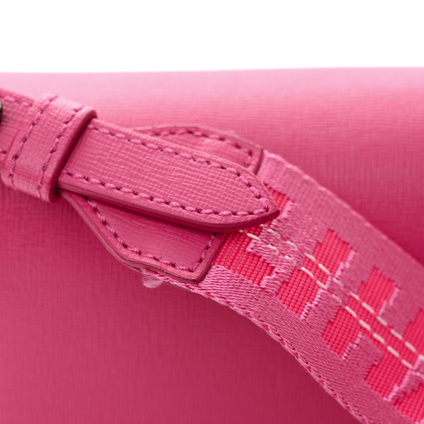 Saffiano Striped Diag Binder Clip Bag Pink White
