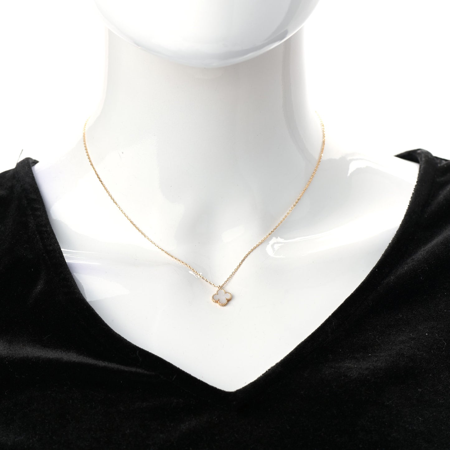 18K Yellow Gold Mother of Pearl Sweet Alhambra Pendant Necklace