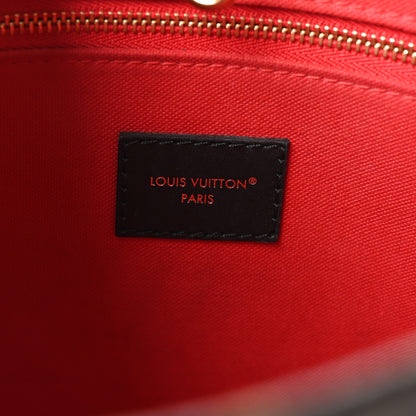 Louis Vuitton Reverse Monogram Giant Onthego PM 7 of 10