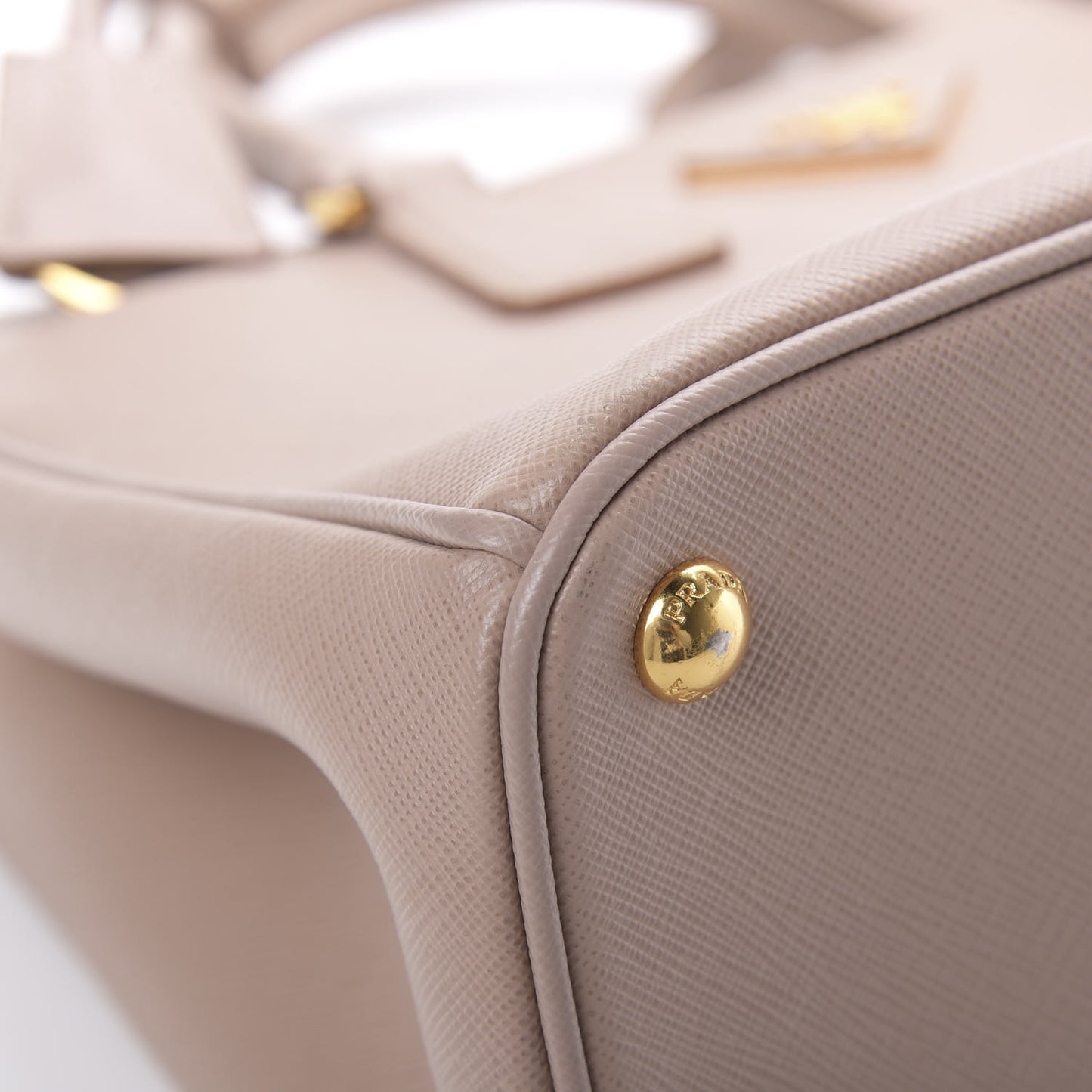 Saffiano Small Galleria Double Zip Tote Cammeo