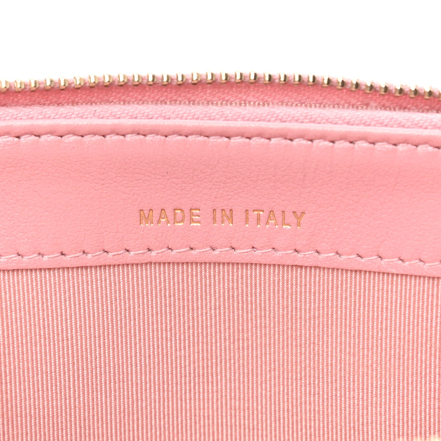 Iridescent Caviar Quilted Small Clutch With Chain Pink
