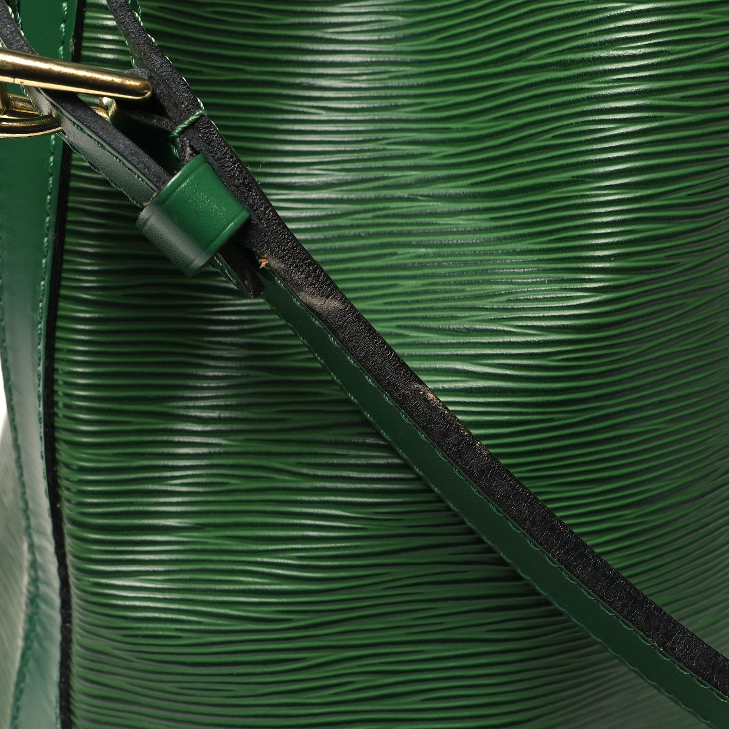 Louis Vuitton Epi Noe Borneo 13 of 14