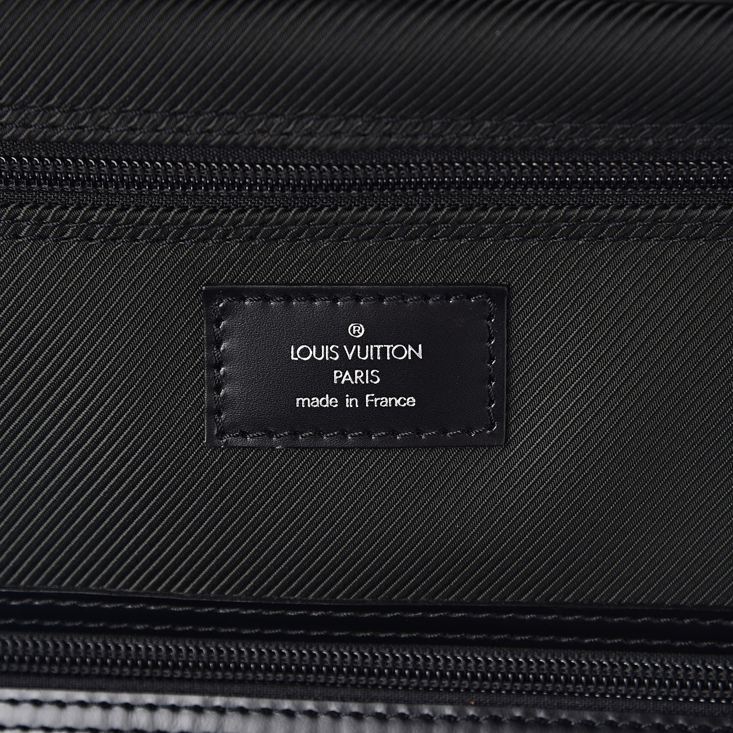 Louis Vuitton Taiga Nylon 2 Hanger Garment Carrier Epicea 6 of 13