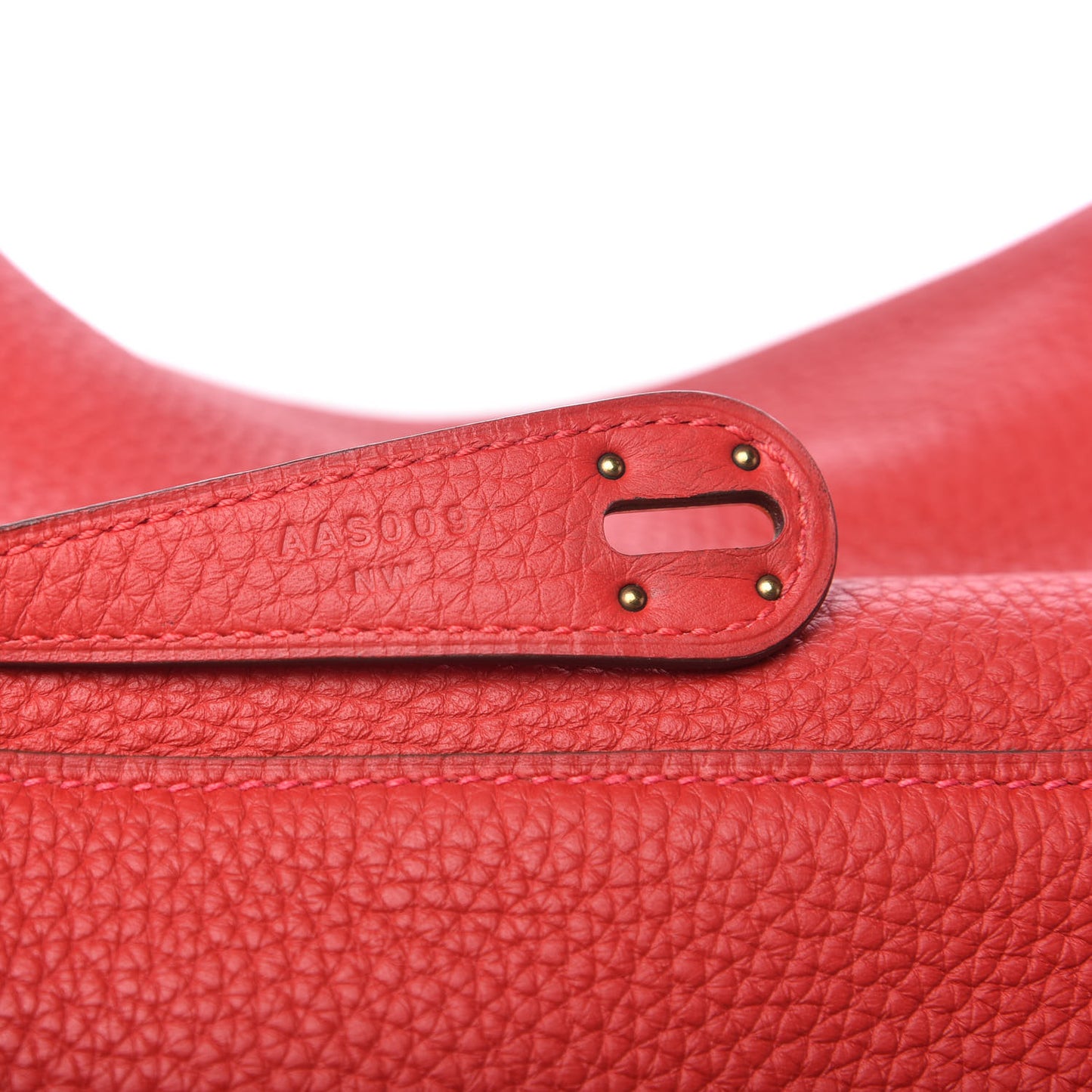 Taurillon Clemence Lindy 26 Rouge Casaque