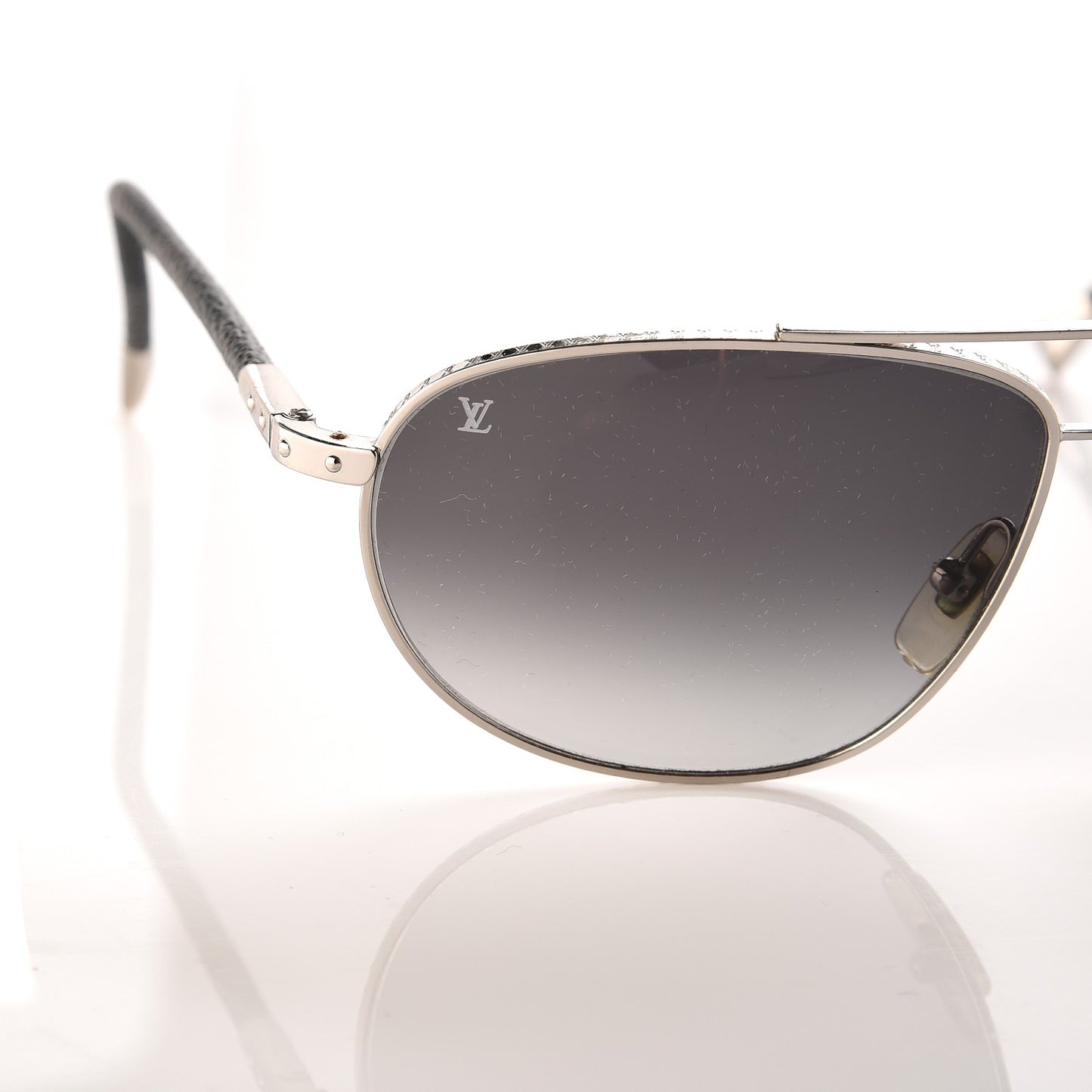 Damier Graphite Conspriration Ovale Z0358U Sunglasses