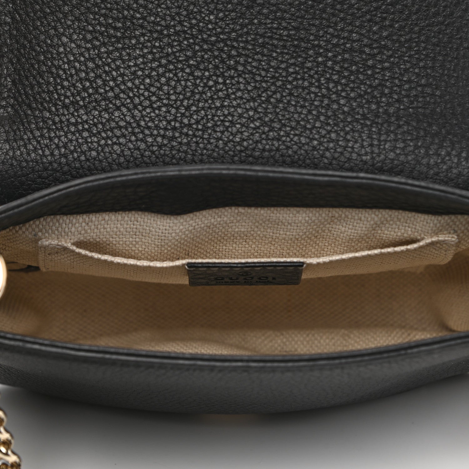 Gucci Pebbled Calfskin Small Soho Flap Crossbody Black 5 of 10
