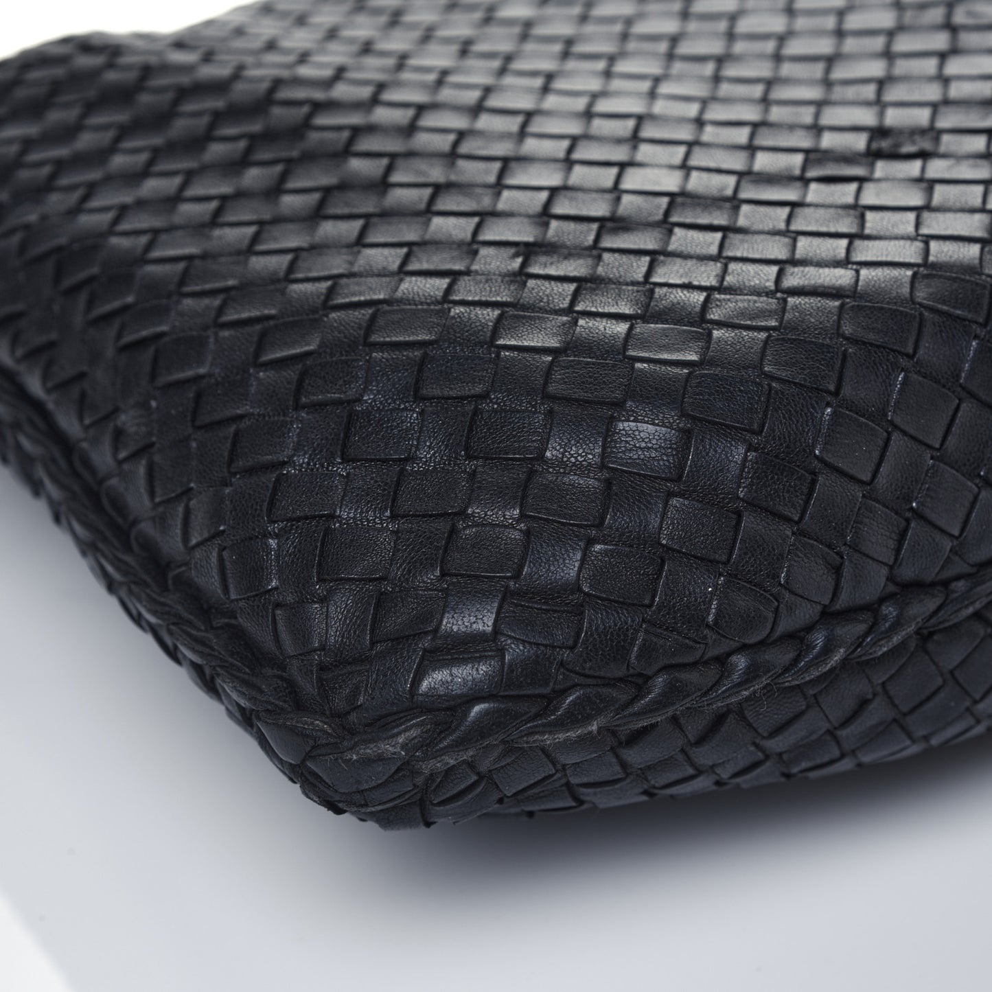 Nappa Intrecciato Large Veneta Hobo Black