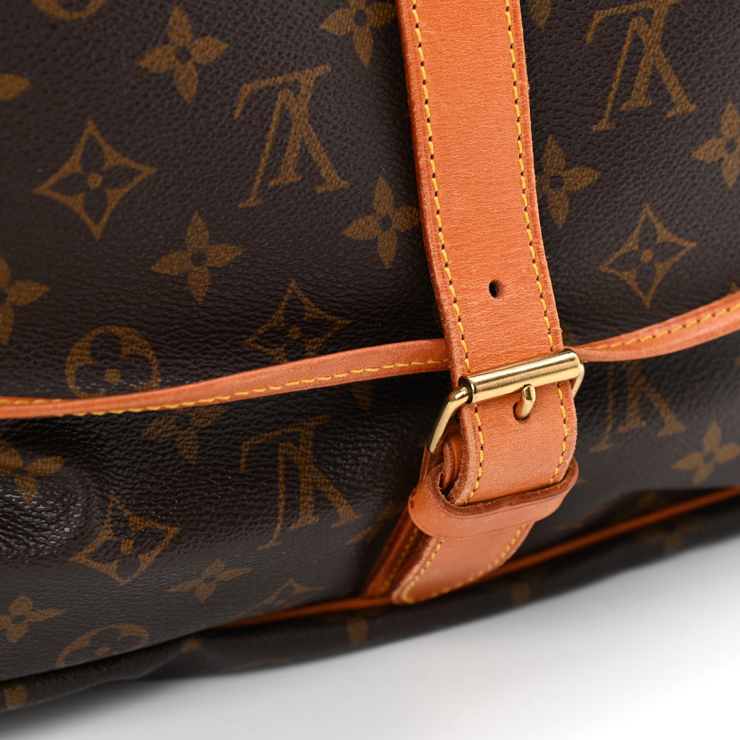 Monogram Saumur 35
