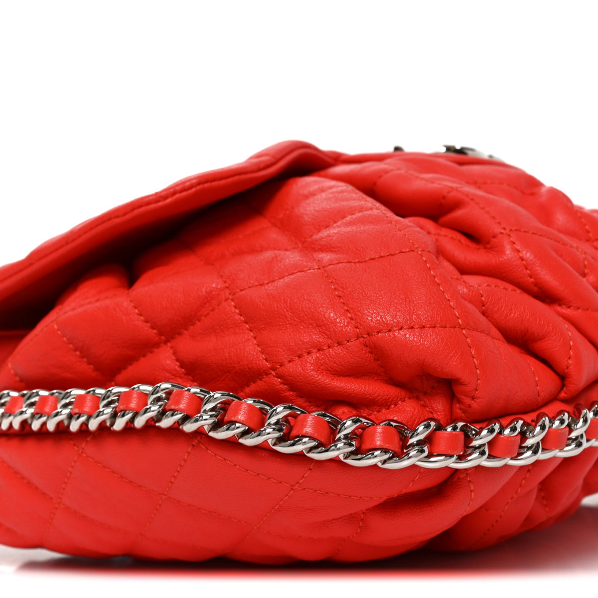 Washed Lambskin Quilted Large Chain Around Messenger Red