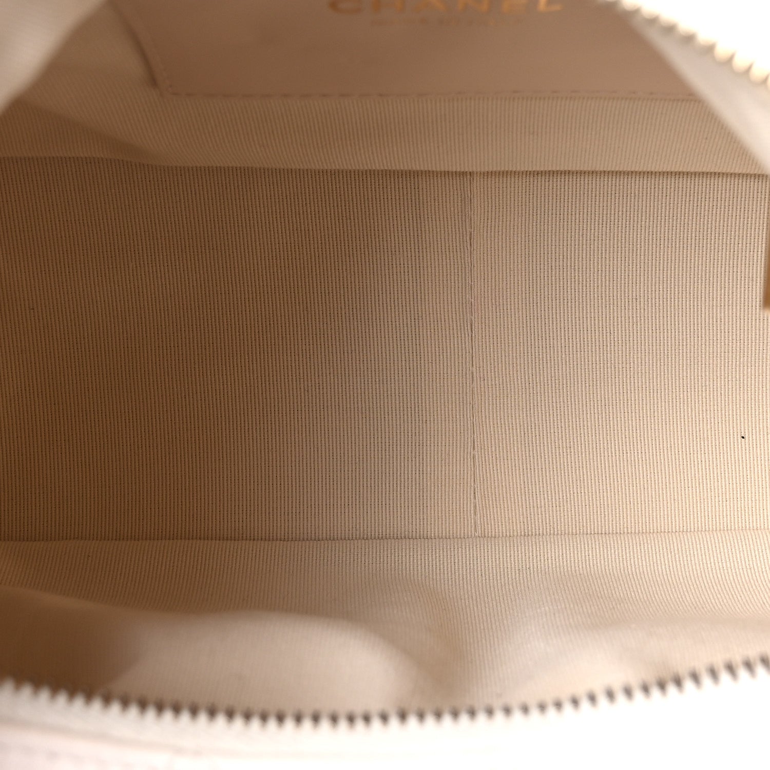 Chanel Shiny Lambskin Quilted Trendy Pockets Hobo White 5 of 10