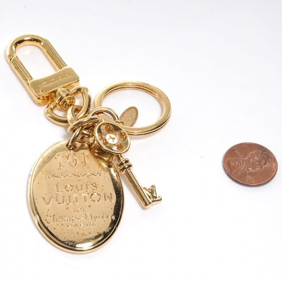 101 Champs Elysees Maizeon Key Charm Gold