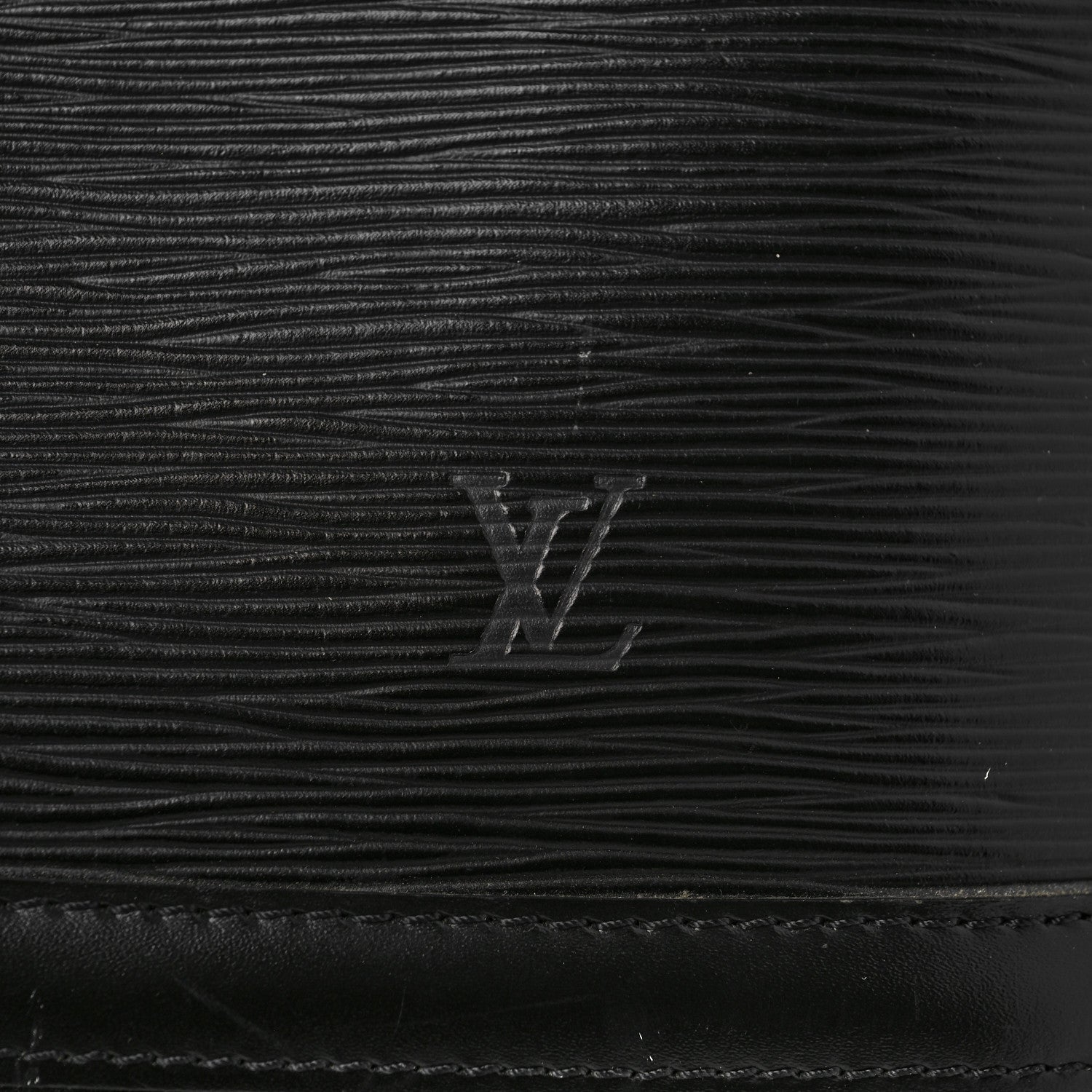 Louis Vuitton Epi Lussac Black 7 of 12