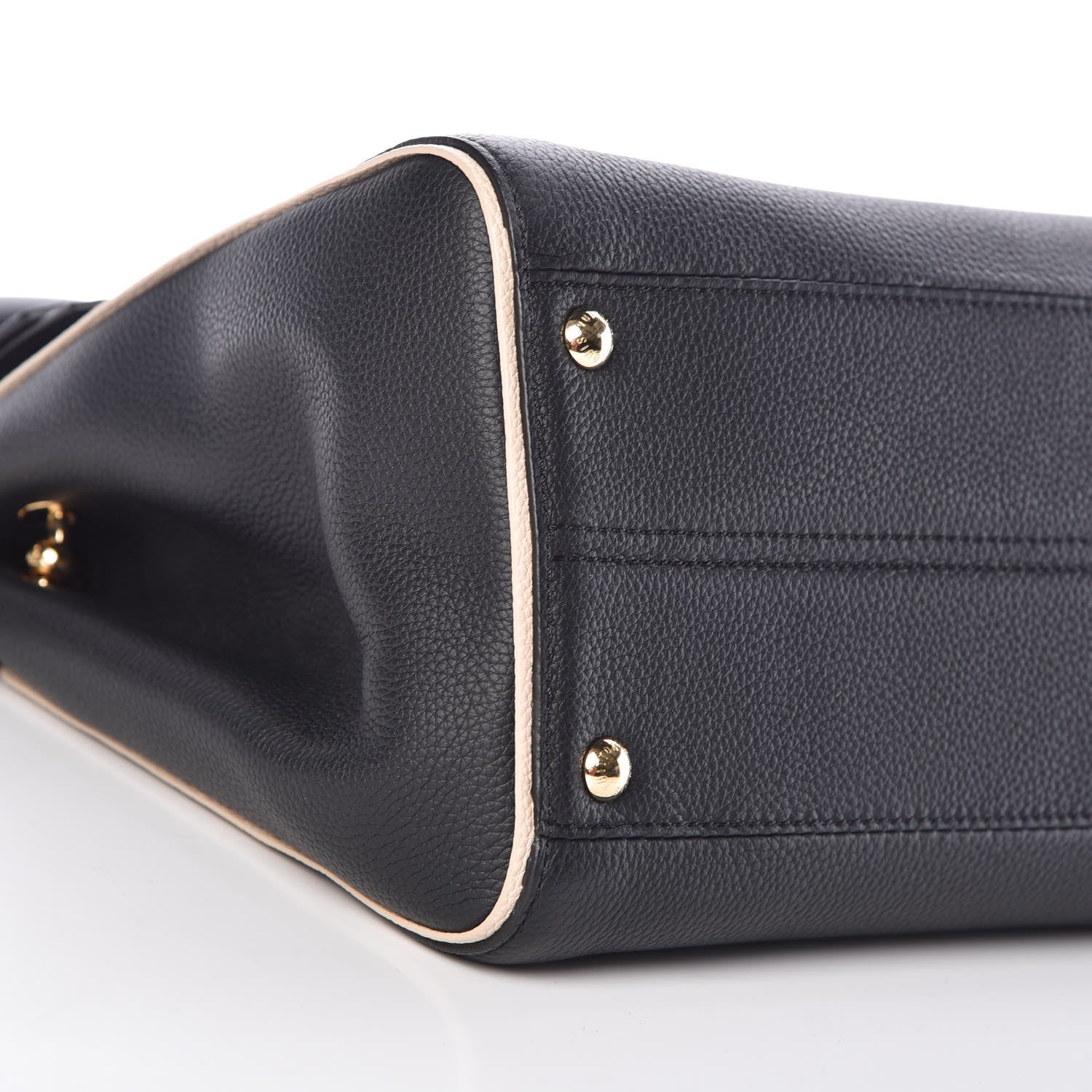 Louis Vuitton Monogram Double V Black 6 of 12
