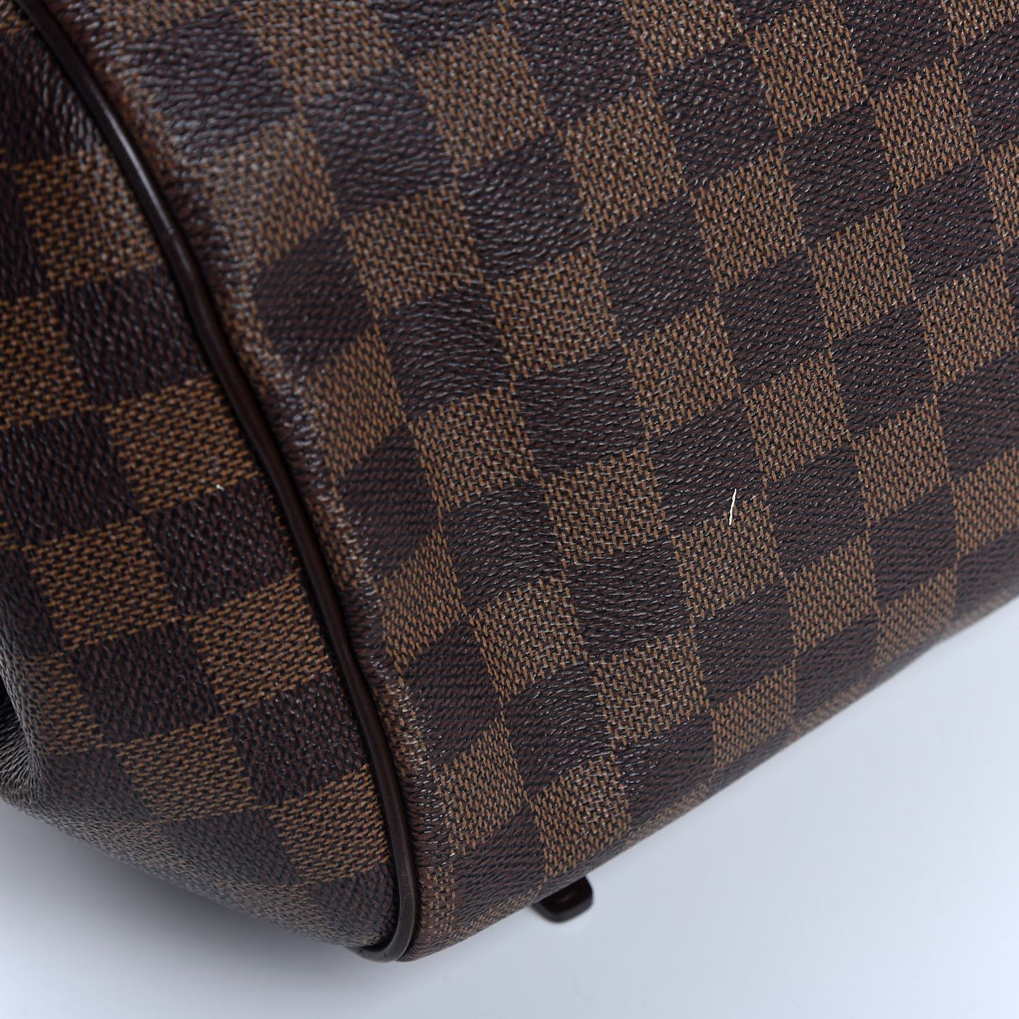 Damier Ebene Rivington GM