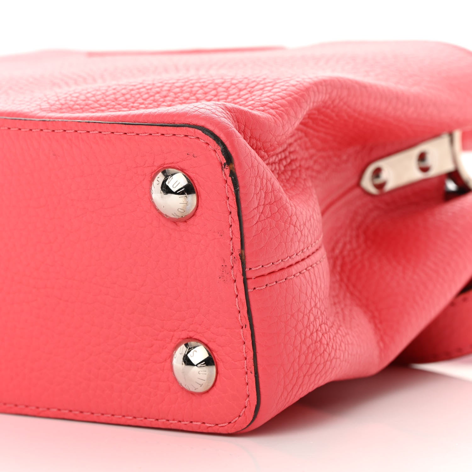 Louis Vuitton Taurillon Capucines BB Rose Litchi 9 of 17