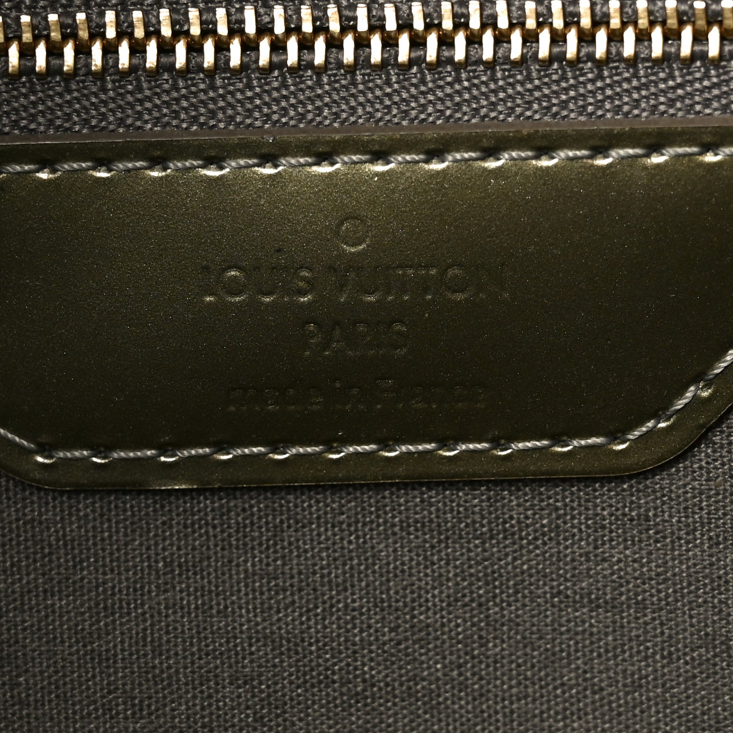 Louis Vuitton Vernis Wilshire MM Gris Art Deco 6 of 10